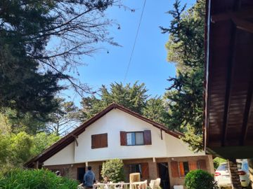 Venta Complejo 4 cabañas en Villa Gesell