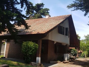 Venta Complejo 4 cabañas en Villa Gesell