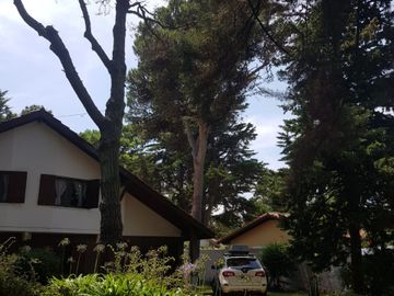 Venta Complejo 4 cabañas en Villa Gesell