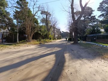 Venta Complejo 4 cabañas en Villa Gesell