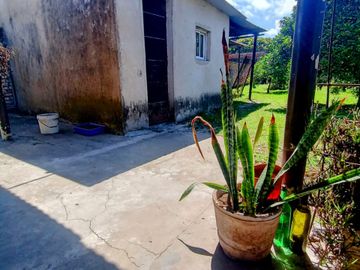 SE VENDE CASA, CALLE 94 Y 5 VILLA ELVIRA, LA PLATA