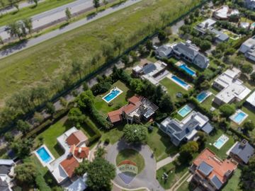 VENTA CASA 3 DORMITORIOS SAN ISIDRO VILLA ALLENDE