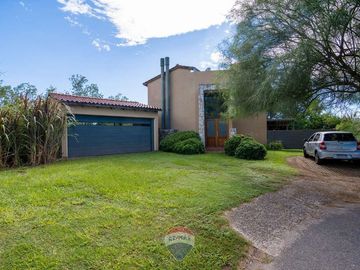 VENTA CASA 3 DORMITORIOS SAN ISIDRO VILLA ALLENDE