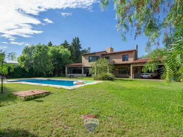 VENTA CASA 3 DORMITORIOS SAN ISIDRO VILLA ALLENDE