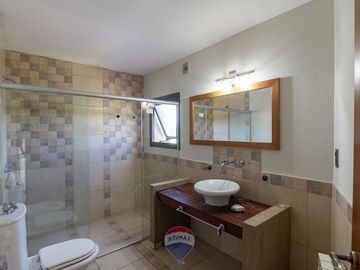 VENTA CASA 3 DORMITORIOS SAN ISIDRO VILLA ALLENDE
