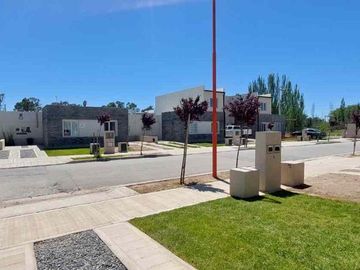 VENTA CASA 2 DORMITORIOS APTA CREDITO HIPOTECARIO