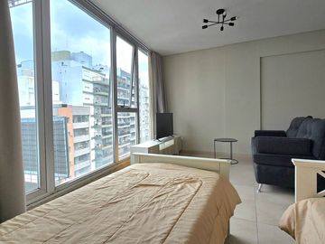 Amplio y luminoso  monoambiente con  aminities !!