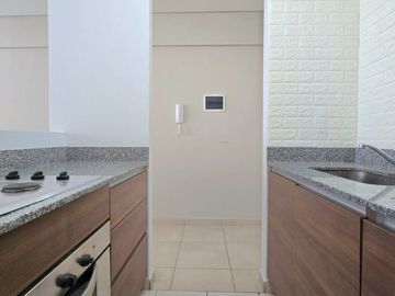 Amplio y luminoso  monoambiente con  aminities !!