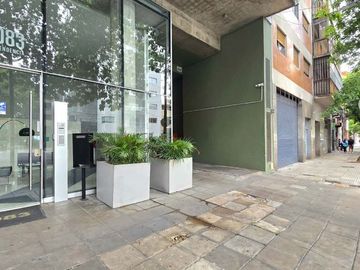 Amplio y luminoso  monoambiente con  aminities !!