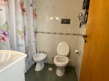 Triplex 4 ambientes en venta en Villa Luro