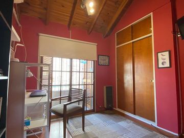 Triplex 4 ambientes en venta en Villa Luro