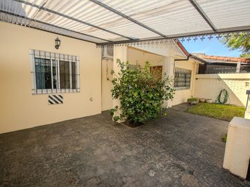 VENTA CASA 4 AMBIENTES.  ITUZAINGO.APTO CREDITO
