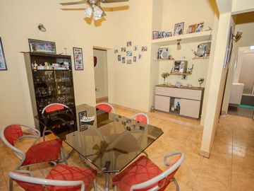 VENTA CASA 4 AMBIENTES.  ITUZAINGO.APTO CREDITO