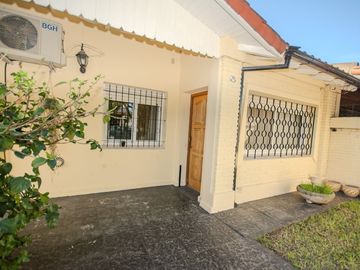 VENTA CASA 4 AMBIENTES.  ITUZAINGO.APTO CREDITO