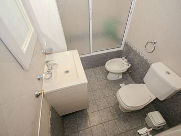 VENTA CASA 4 AMBIENTES.  ITUZAINGO.APTO CREDITO