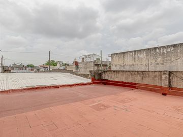 VENTA CASA 3 AMBIENTES EN CASEROS