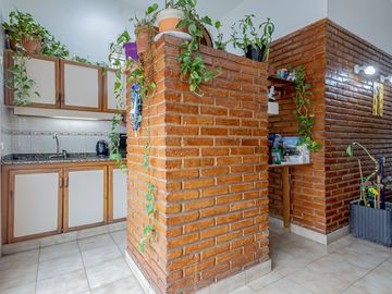 VENTA CASA 3 AMBIENTES EN CASEROS