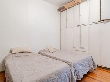 VENTA CASA 3 AMBIENTES EN CASEROS