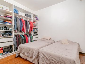 VENTA CASA 3 AMBIENTES EN CASEROS