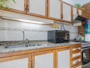 VENTA CASA 3 AMBIENTES EN CASEROS