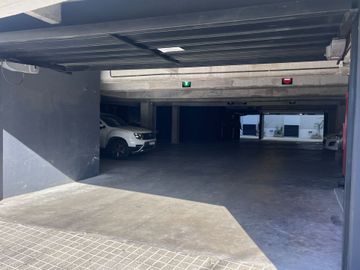 2 AMBIENTES CON HABITACIÓN EN SUITE-FULL AMENITIES