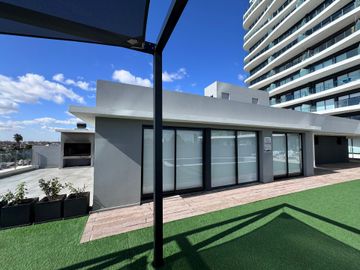 2 AMBIENTES CON HABITACIÓN EN SUITE-FULL AMENITIES