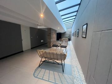 2 AMBIENTES CON HABITACIÓN EN SUITE-FULL AMENITIES