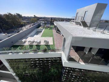 2 AMBIENTES CON HABITACIÓN EN SUITE-FULL AMENITIES