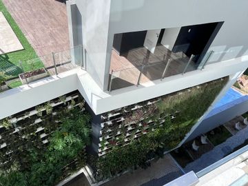 2 AMBIENTES CON HABITACIÓN EN SUITE-FULL AMENITIES