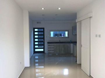 DUPLEX A ESTRENAR EN BERAZATEGUI