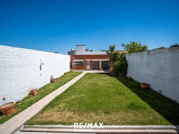 VENTA CASA TUCUMAN 1600