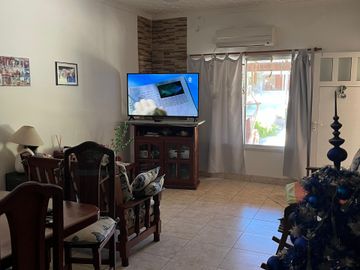 CASA A 50 MTS  DEL MAR EN SAUCE GRANDE