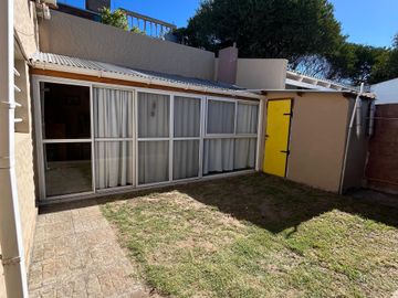 CASA A 50 MTS  DEL MAR EN SAUCE GRANDE