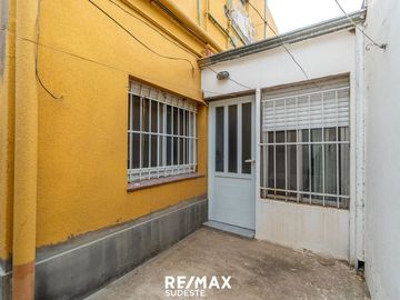 VENTA CASA EN PH ZONA VILLA MITRE / BARRIO OBRERO