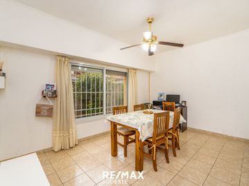 VENTA CASA EN PH ZONA VILLA MITRE / BARRIO OBRERO