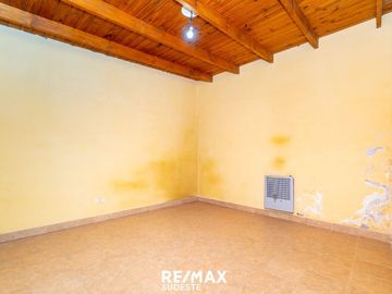 VENTA CASA EN PH ZONA VILLA MITRE / BARRIO OBRERO