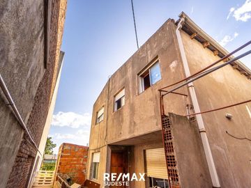 VENTA CASA EN PH EN B. PEDRO PICO, 2 DORMITORIOS