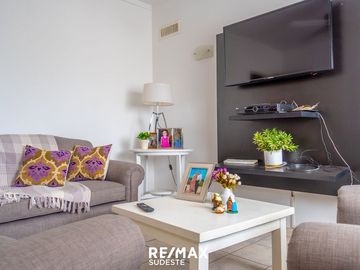 Venta CASA en altos  APTO CREDITO