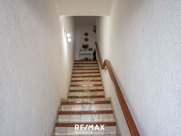 Venta CASA en altos  APTO CREDITO