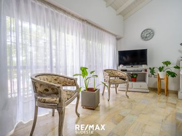 Venta CASA en altos  APTO CREDITO