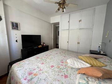 VENTA DEPTO LUMINOSO 3 AMB C/DEP Y BALCON RECOLETA