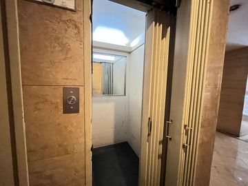VENTA DEPTO LUMINOSO 3 AMB C/DEP Y BALCON RECOLETA