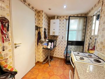 VENTA DEPTO LUMINOSO 3 AMB C/DEP Y BALCON RECOLETA