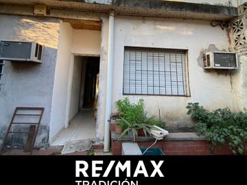 CASA DUPLEX EN VENTA BARRIO SAN CAYETANO