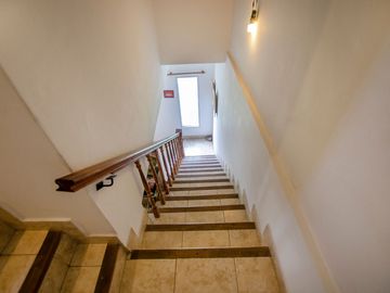 CASA EN VENTA LONGCHAMPS CON COCHERA