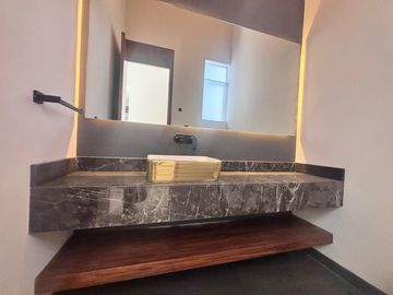 VENTA DE CASA NUEVA EN GRAN RESERVA LOMAS DE ANGELÓPOLIS