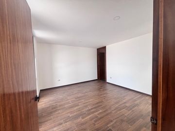 VENTA DE CASA NUEVA EN GRAN RESERVA LOMAS DE ANGELÓPOLIS