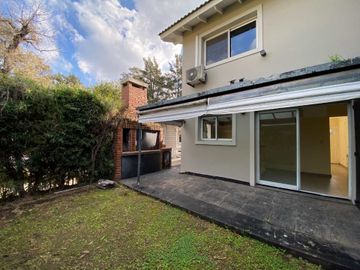 CASA VENTA 3 AMBIENTES VILLA UDAONDO DUPLEX