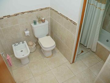 Venta casa, Barrio La celia, Tristan Suarez Ezeiza