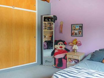 Venta casa, Barrio La celia, Tristan Suarez Ezeiza